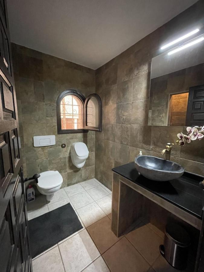Vista Bed & Breakfast *